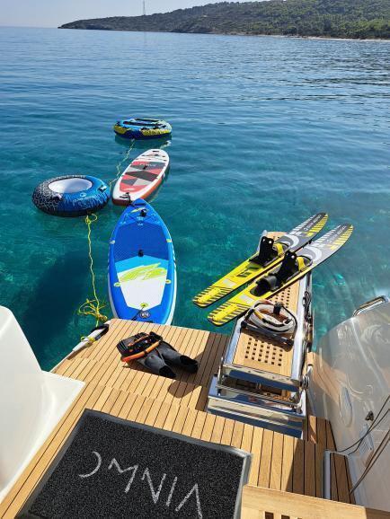 Omnia | Lagoon 46 photo 3