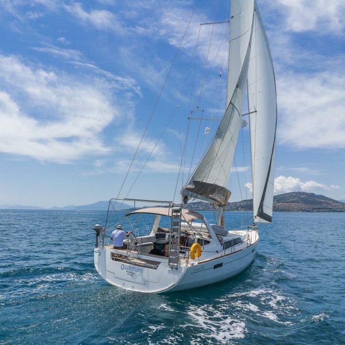 Quantum | Oceanis 45 photo 6 Quantum | Oceanis 45 photo 6
