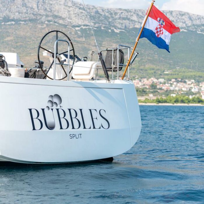 Bubbles | CNB 76 photo 18