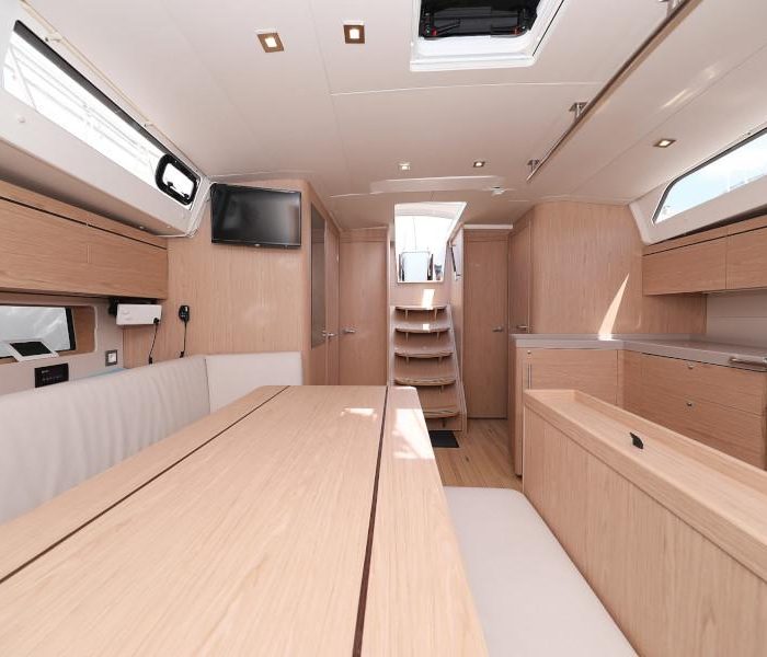 MR. WHITE | Oceanis 46.1 photo 20