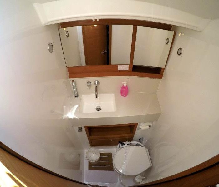 Adelante | Dufour 470 photo 26