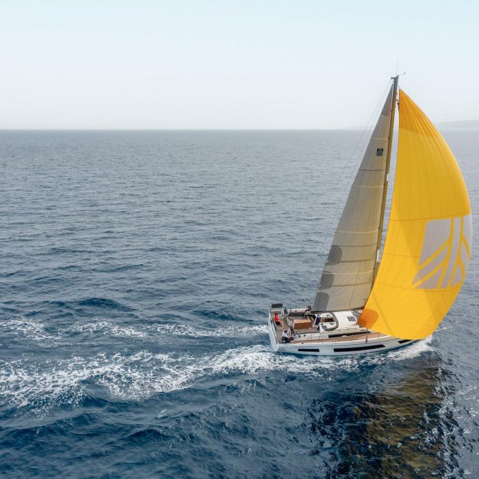 Asteria | Dufour 41 photo 15