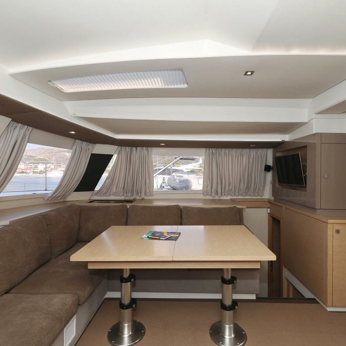 Feeling Free | Fountaine Pajot Saba 50 photo 15