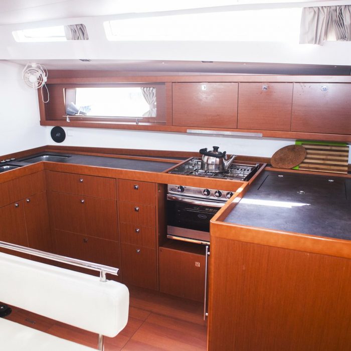 Annita | Oceanis 48 photo 7