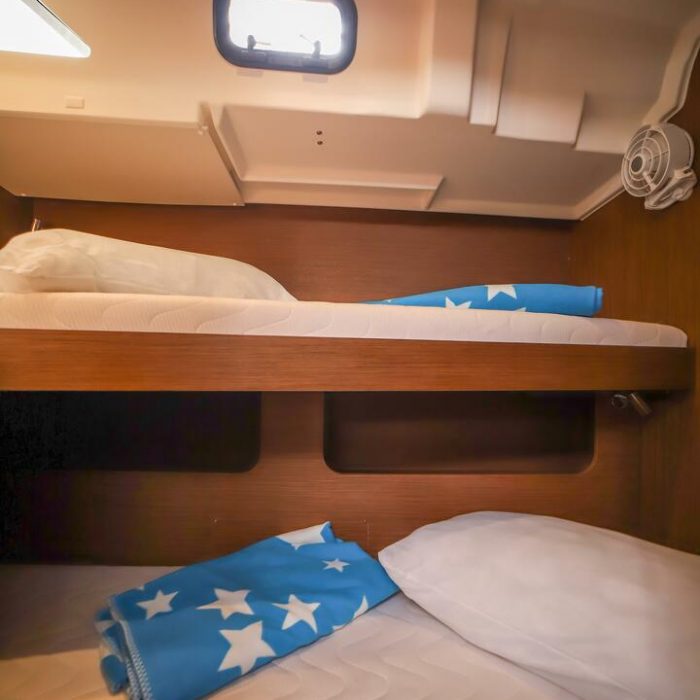 Briseide - Comfort line | Oceanis 51.1 photo 25