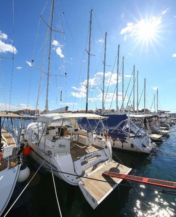 Aries | Bavaria Cruiser 45 photo 5