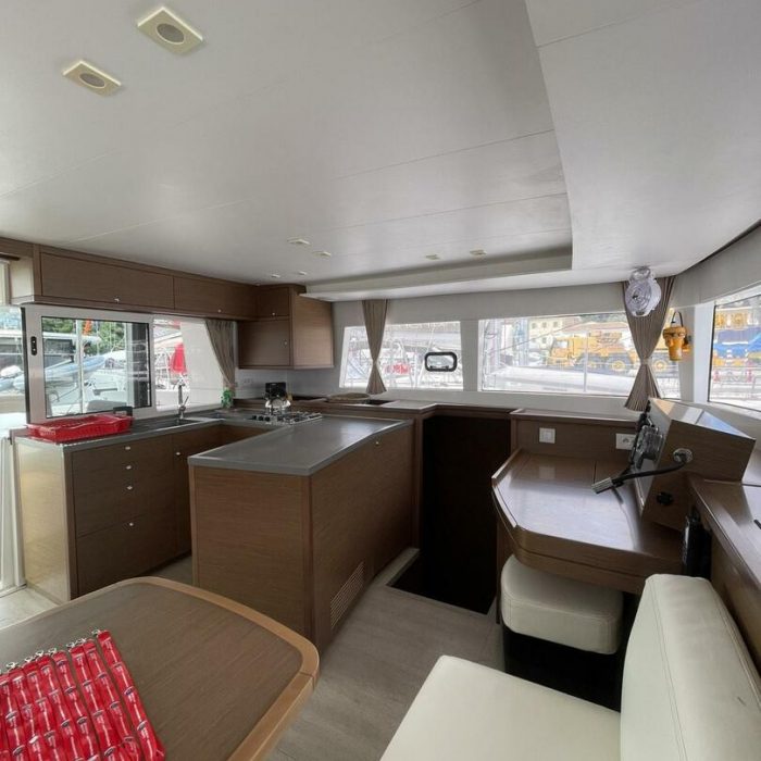 AMARE I | Lagoon 450 Fly photo 16