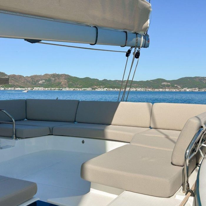 Angara | Fountaine Pajot Tanna 47 photo 8