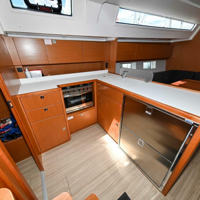 Efix | Bavaria C45 photo 41