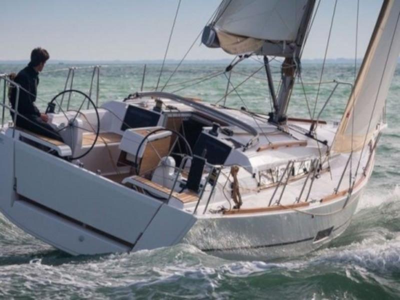 Blue Mares | Dufour 360 grand large