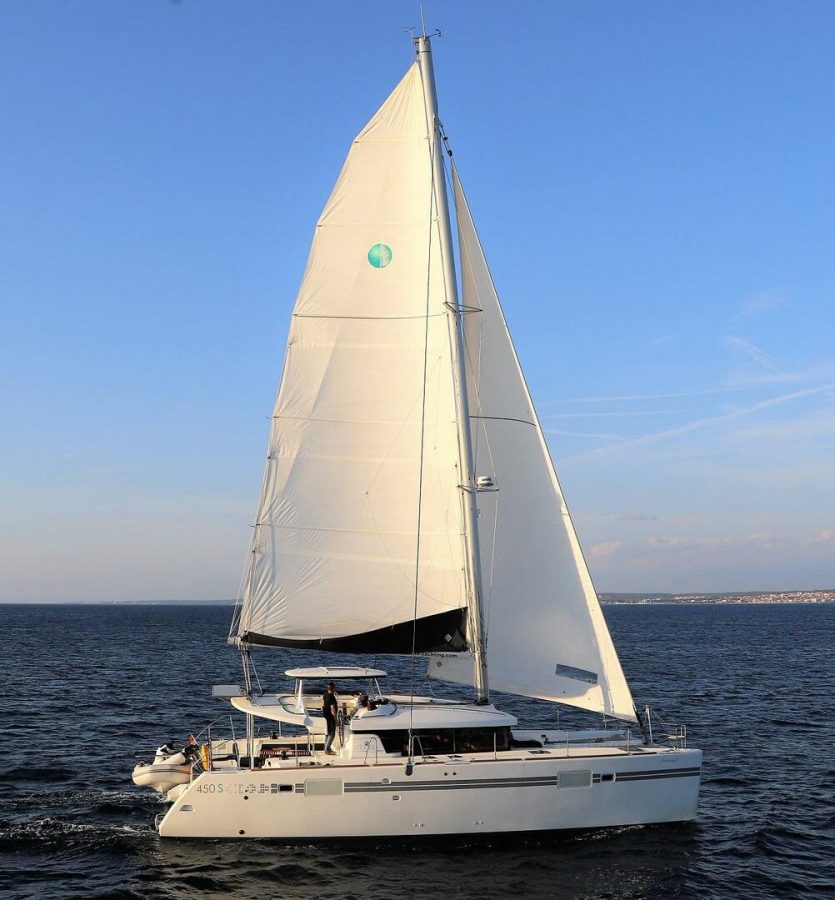 Michelangelo | Lagoon 450 S