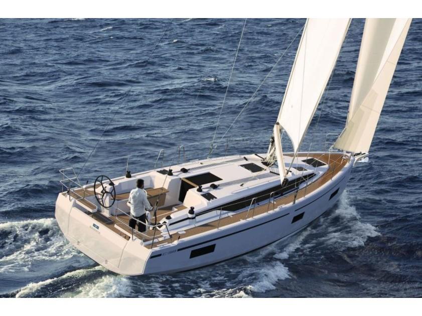 Alfonso | Bavaria C38