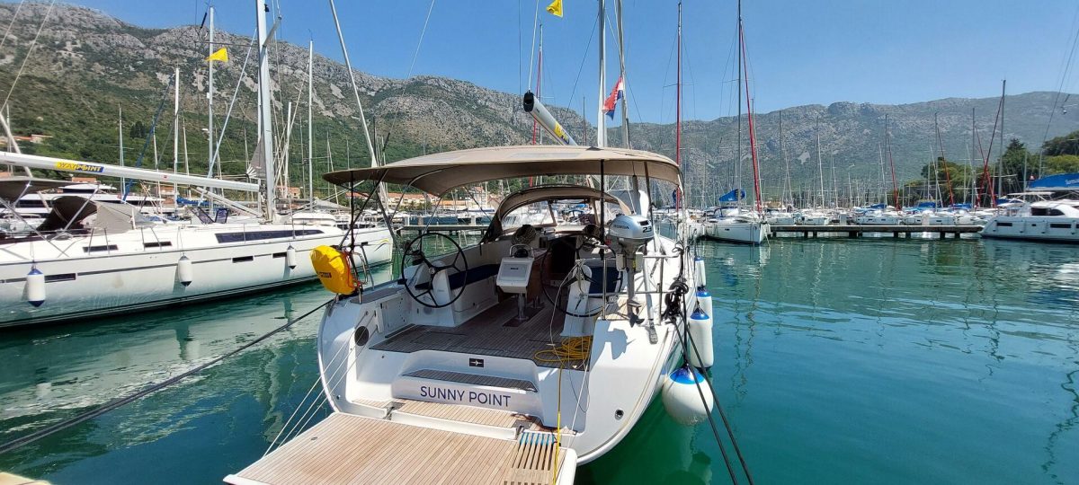 Sunny Point | Bavaria Cruiser 46