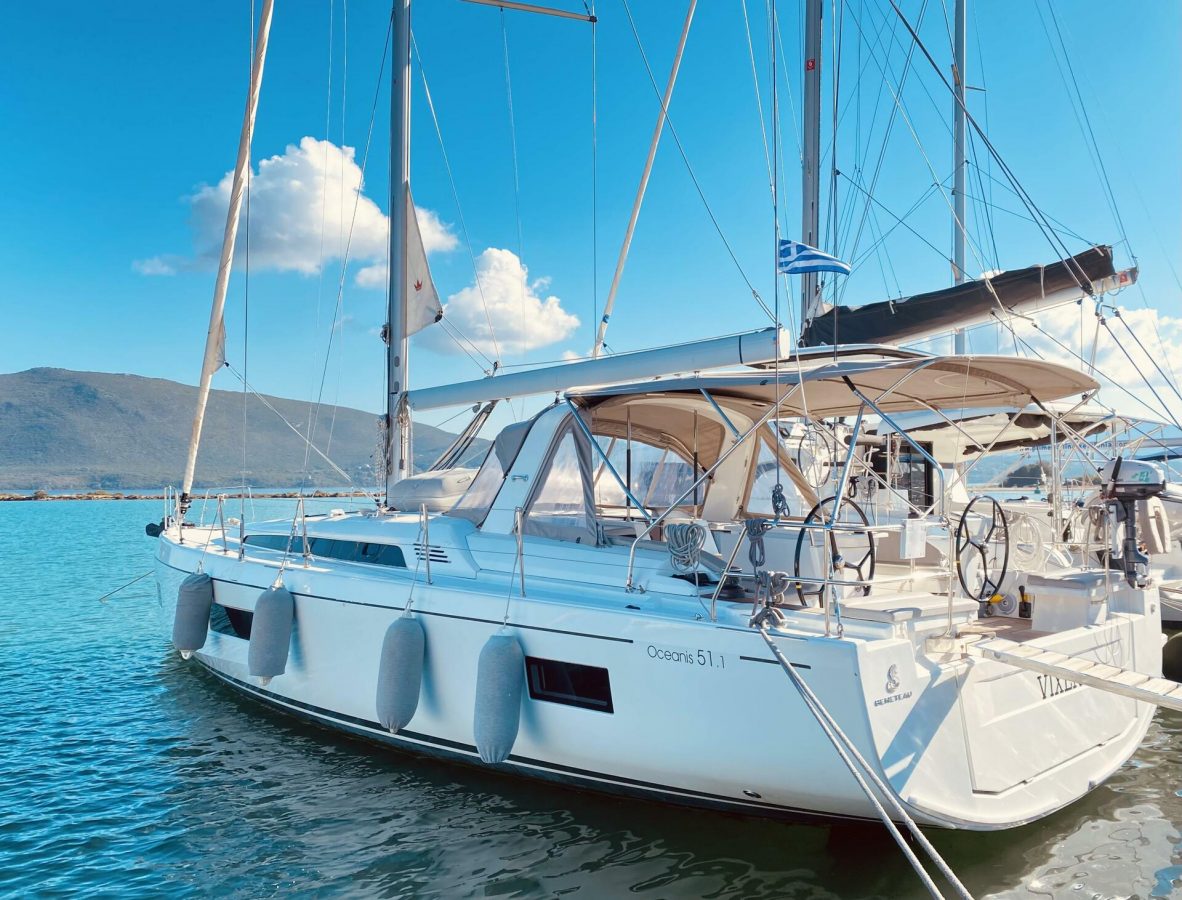 Vixen (Pax 12) | Oceanis 51.1