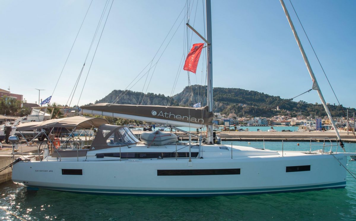 Knot | Sun Odyssey 490