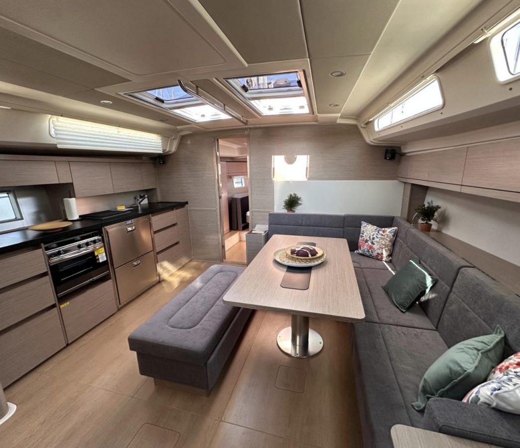 Bright Future | Hanse 508