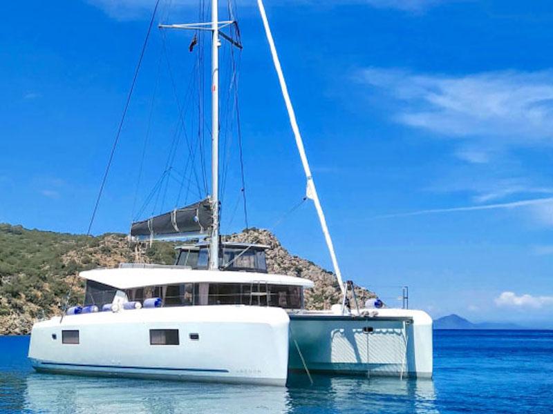 BLUE STEEL | Lagoon 42