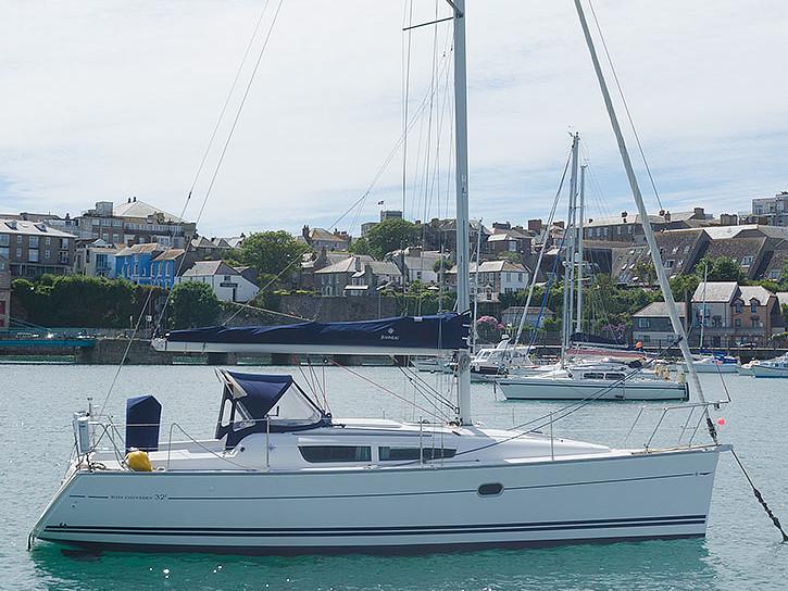 Carmen | Sun Odyssey 32i