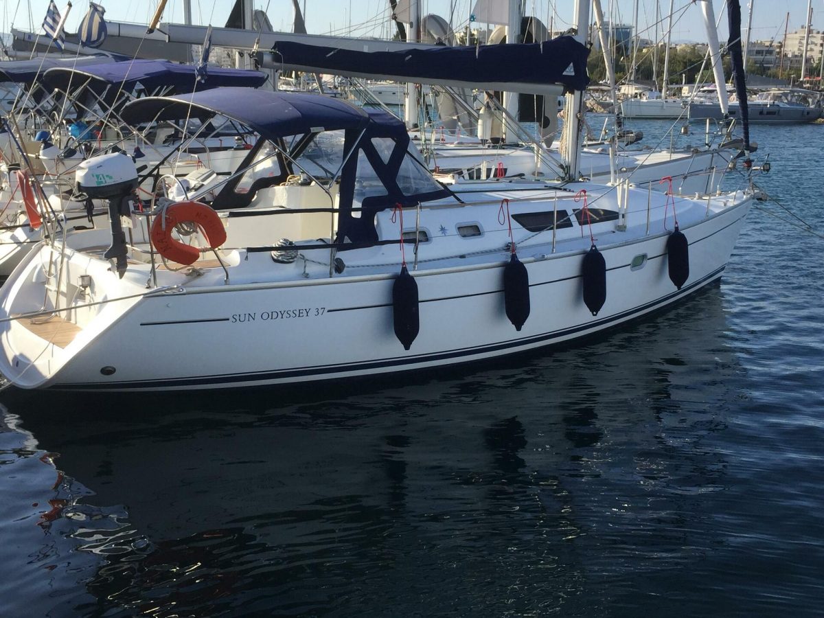 Naias | Sun Odyssey 37