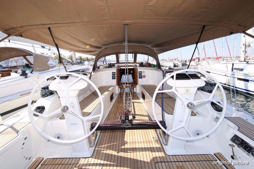 Viviane II (12) | Bavaria Cruiser 41S