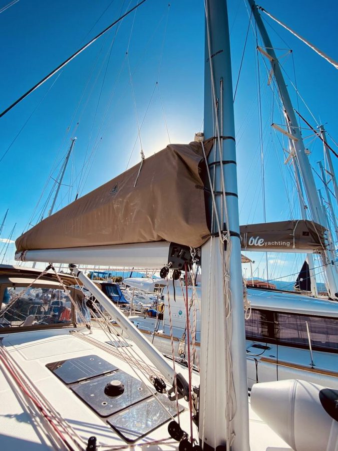Euphoria (Pax 10) | Bavaria Cruiser 46 Style