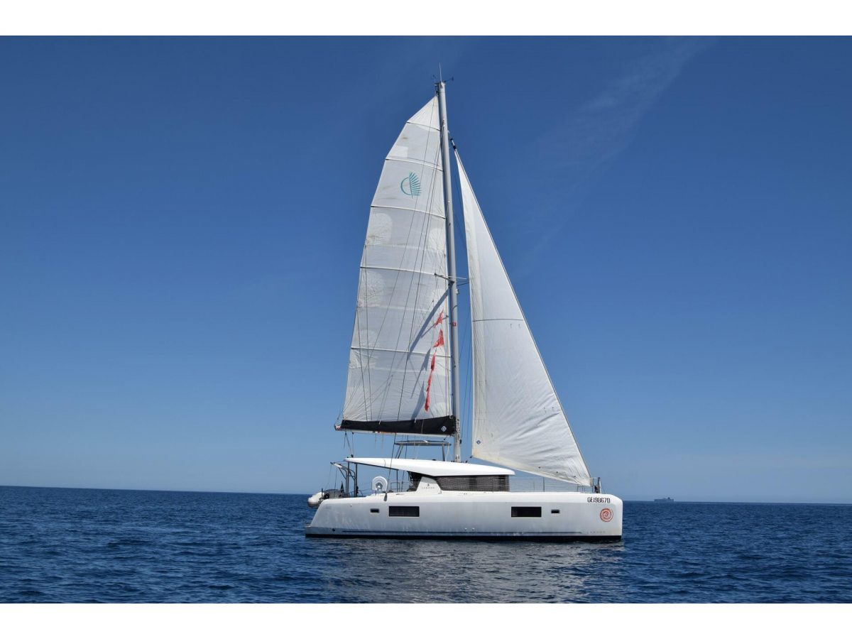 Memi | Lagoon 42