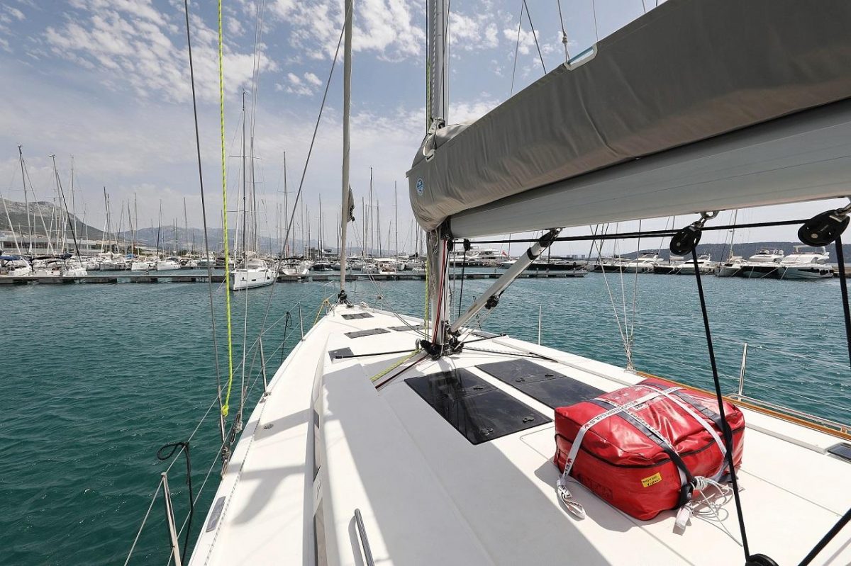 Purple Rain | Hanse 455