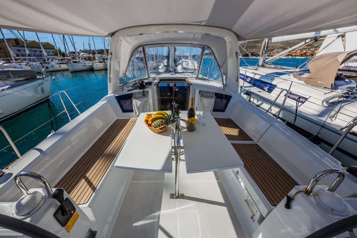 Obsession | Oceanis 38.1