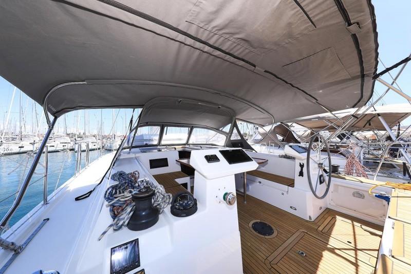Katharina | Bavaria C45 Style