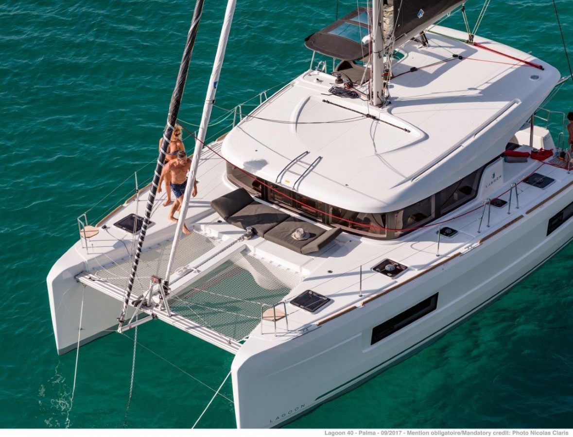Manta | Lagoon 40