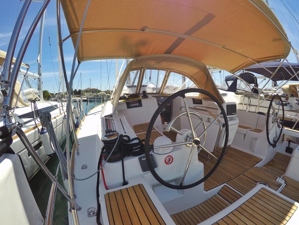 Tardis | Sun Odyssey 449
