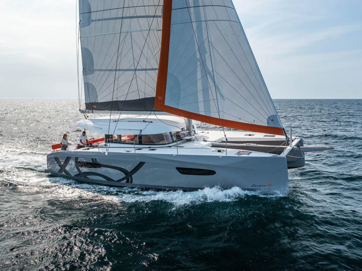Gladis | Excess 14