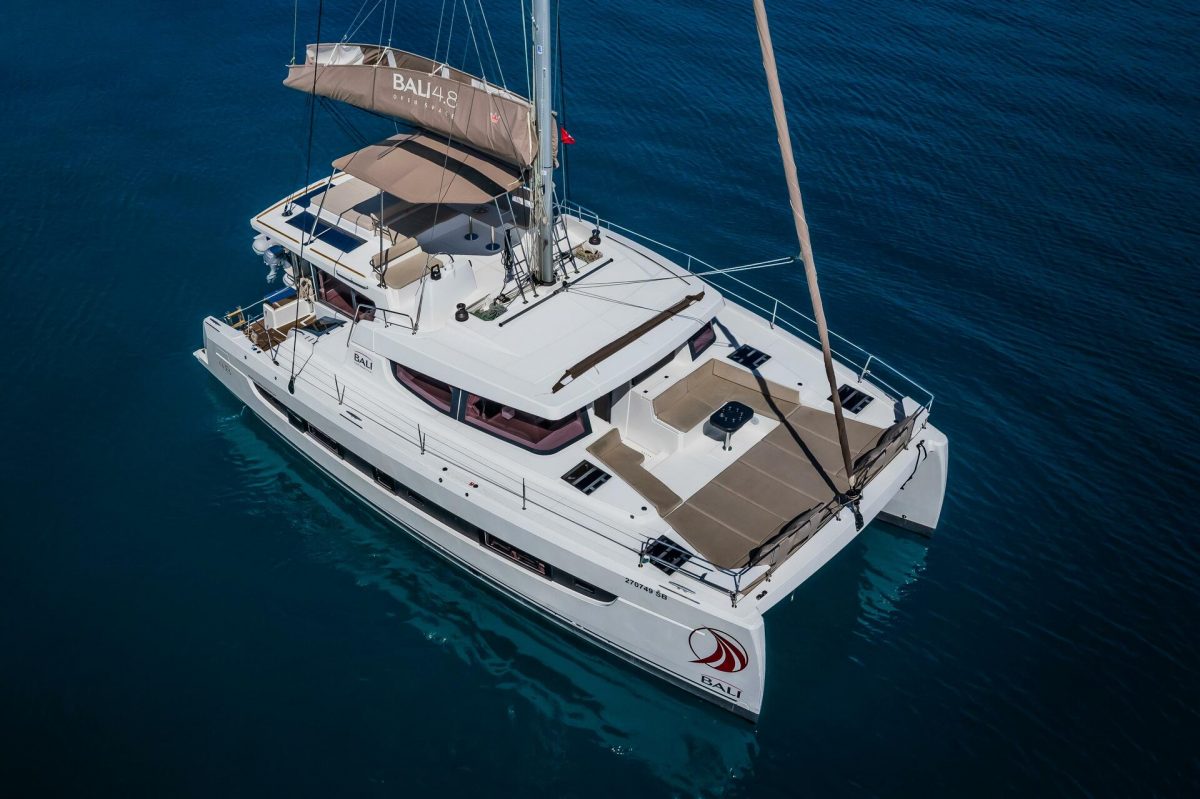 Esthera | Bali 4.8