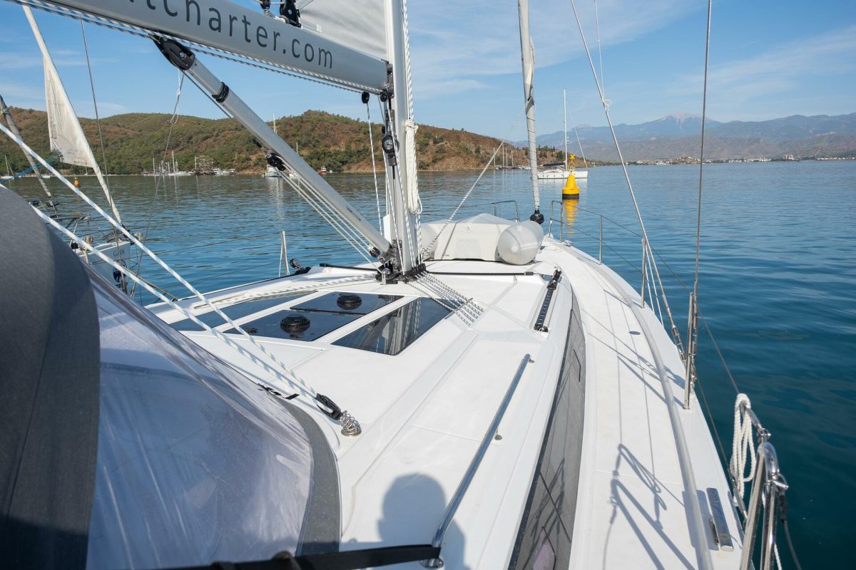 Iris | Bavaria C46
