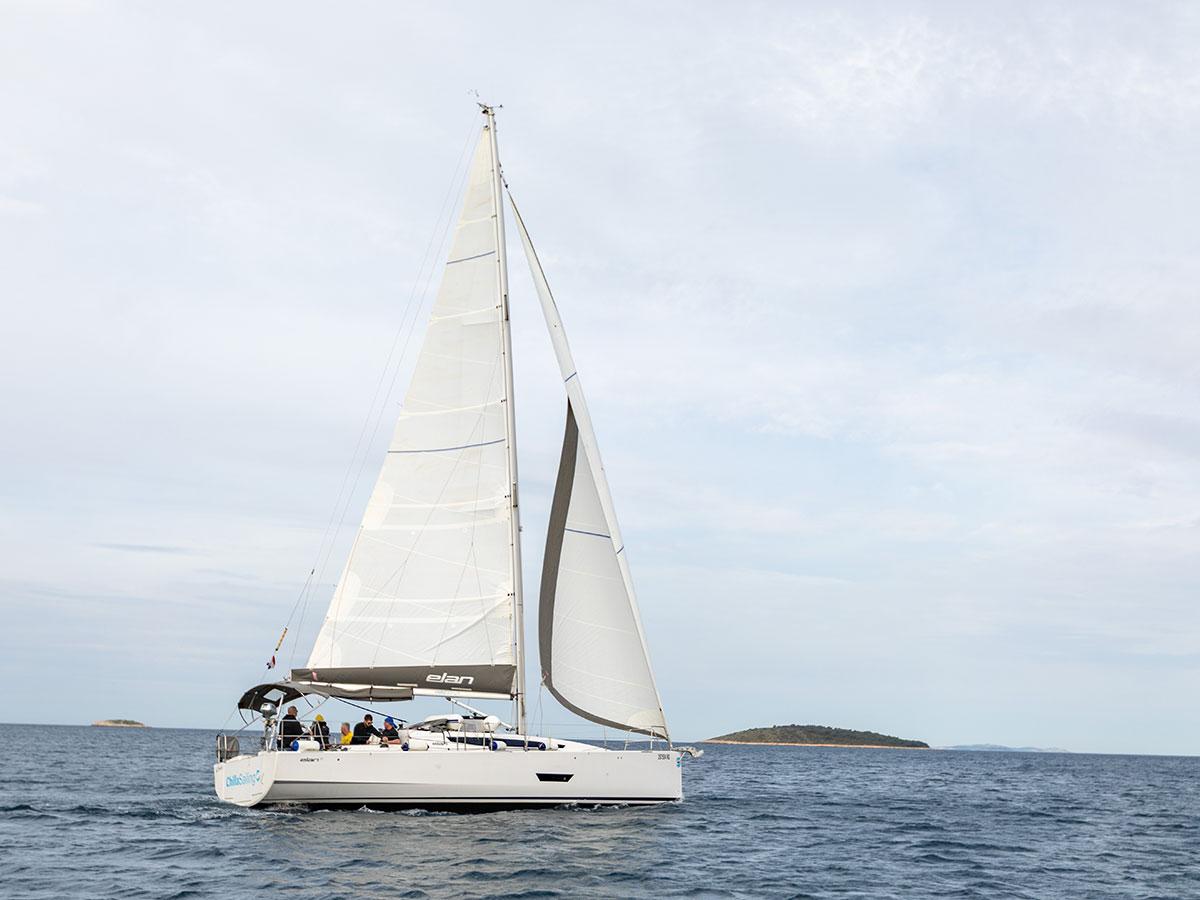 LINA 2020 (new sails 2024., air condition) | Elan E5