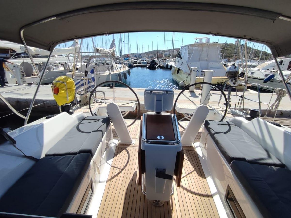 Alexa | Hanse 418